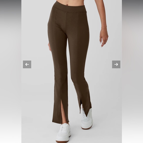 NWT Alo yoga Flutter Leggings Espresso size XS - Picture 1 of 5